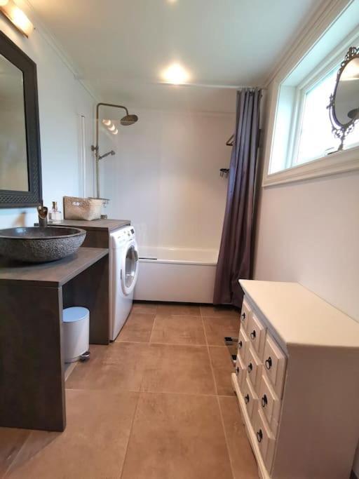 - Full House With Two Bedrooms, Patio, Garden And Location