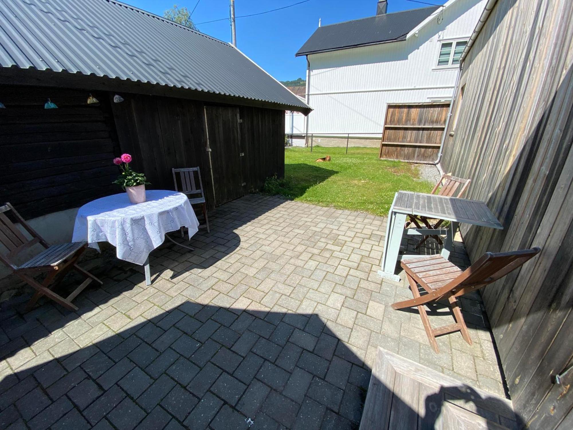- Full House With Two Bedrooms, Patio, Garden And Location *